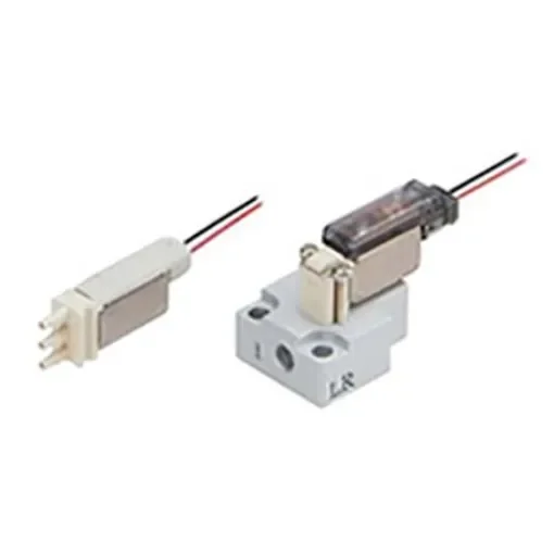 SMC 3/2 Pneumatic Solenoid Valve - Solenoid S070 Series 24V dc - S070C-5DG-32-X62 product image