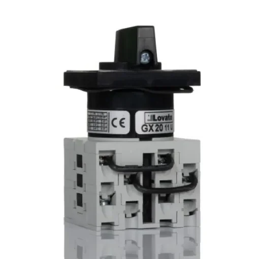 Lovato, 3PDT 3 Position 60° Motor Reversing Cam Switch, 20A, Knob Actuator - GX2011U product image