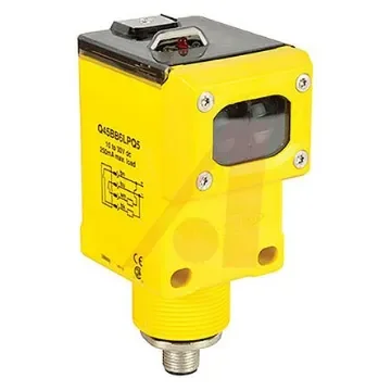 Banner Diffuse Photoelectric Sensor, Block Sensor, 3 m Detection Range - Q45BB6DXQ5 product image