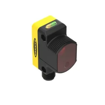 Banner Diffuse Photoelectric Sensor, Block Sensor, 400 mm Detection Range - QS30LDQ product image