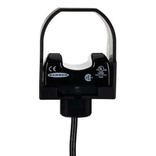 Banner OTB Series Illuminated Push Button, Momentary, Panel Mount, SPDT, 30V ac/dc, IP66 - OTBVR81 product image