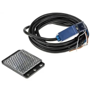 Telemecanique Sensors Retroreflective Photoelectric Sensor, Compact Sensor, 10 m Detection Range - XUK1ARCNL2H60 product image