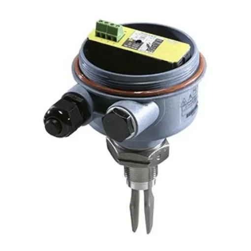 Rosemount 2120 Series Fork Level Switch Vibrating Level Switch, Side or Top Mount, Glass Filled Nylon Body - 2120D1AH1I1AA0000 product image