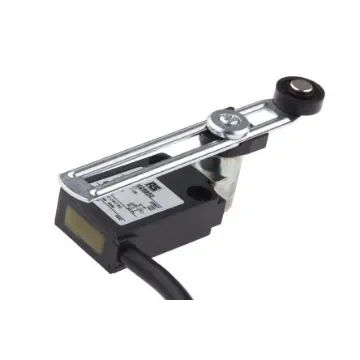 RS PRO Adjustable Roller Lever Limit Switch, NO/NC, IP67, DPST, Thermoplastic Housing, 240V ac Max, 5A Max - 9026953 product image