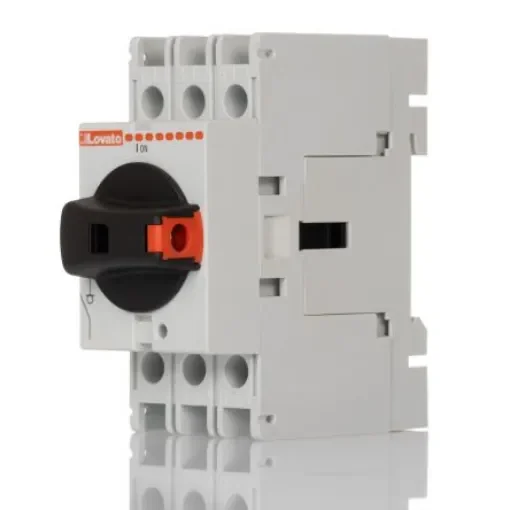 Lovato 3P Pole Isolator Switch - 32A Maximum Current, 22kW Power Rating, IP65 - GA032A product image