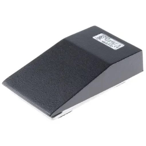 RS PRO Medium Duty Momentary Foot Switch - Aluminium Case Material, SP-CO, 20 A @ 250 V ac Contact Current, 250V - 116669 product image