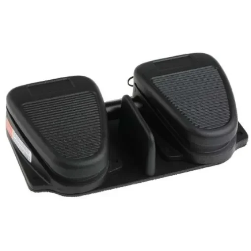 RS PRO Medium Duty Momentary Clipper Foot Switch - Cast Iron Case Material, SP-CO, 20 A @ 250 V ac Contact Current, - 116928 product image