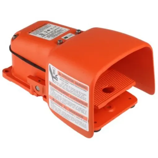 RS PRO Momentary Foot Switch - Cast Iron Case Material, DP-CO, 20 A @ 250 V ac Contact Current, 250V Contact Voltage - 116956 product image