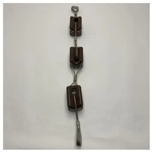 Onbekend - Marine Ceramic Cable Insulator - Weatherproof Protection product image