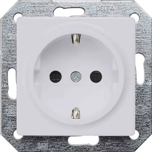 Siemens 1 Gang Plug Socket, 16A, Indoor Use - 5UB1934 product image