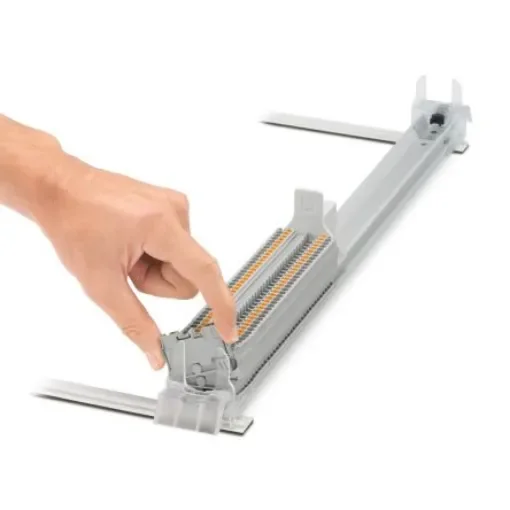 Phoenix Contact 1328 Series Feed Magazine for Use with DIN Rail Terminal - 1328475 product image