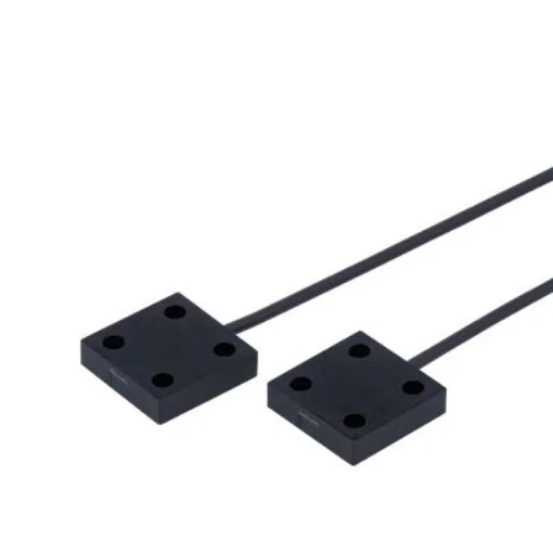 ifm electronic Through Beam Photoelectric Sensor, Rectangular Sensor, 150 mm (OB50), 300 mm (OBF), 700 mm (OO50), 2040 - E20757 product image