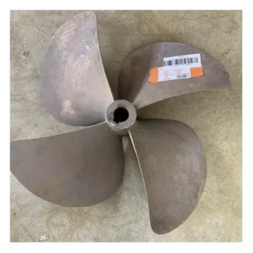 France Helice 21 x 22 inch D45 mm 4-blade propeller RH product image