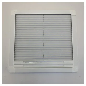 Dometic OceanAir SRSN-395-330-R4 395 x 330 mm blind - Screen product image